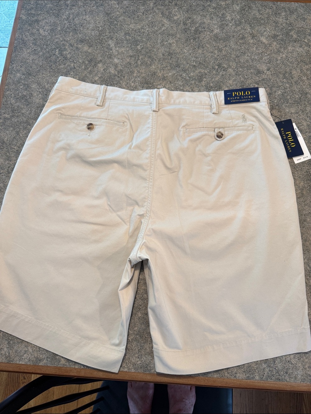Polo by Ralph Lauren Men's Khaki Flat Front Chino Shorts - Picture 6 of 8